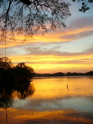 kangaroo-lake-sunset
